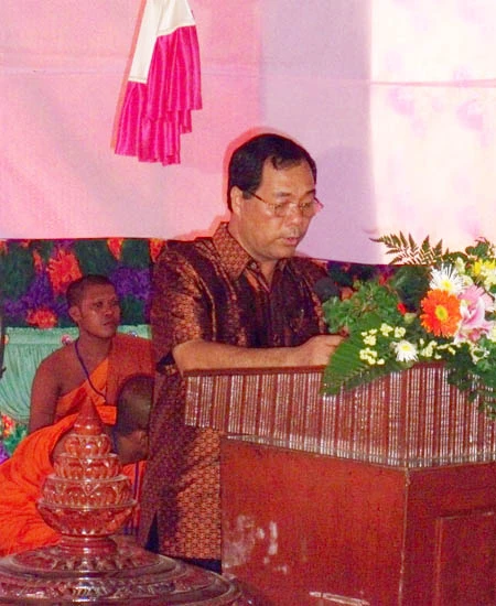 Cùng tới thăm ngôi chùa Phật giáo lớn nhất Việt Nam ảnh 2