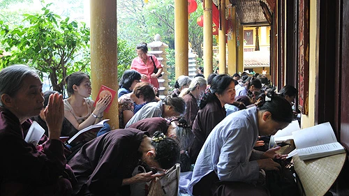 Vu lan trong lòng người dân Việt ảnh 6