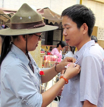 Hàng trăm Tăng Ni, Phật tử dự lễ Vu lan ảnh 9