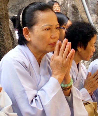 Hàng trăm Tăng Ni, Phật tử dự lễ Vu lan ảnh 7