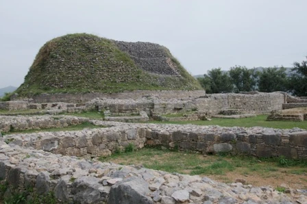 Taxila 1.jpg