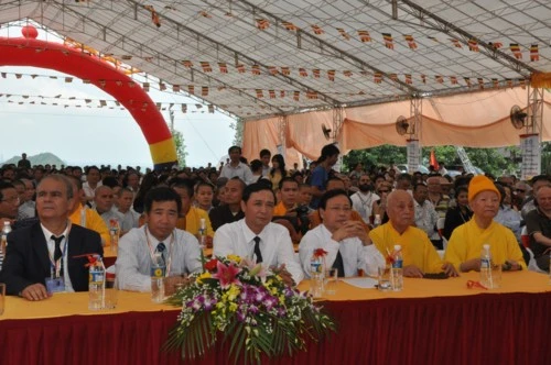 Ninh Bình: Đoàn đại biểu UNESCO thế giới thăm chùa Bái Đính ảnh 2 Ninh Bình: Đoàn đại biểu UNESCO thế giới thăm chùa Bái Đính ảnh 2