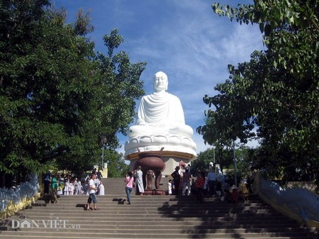 Ngôi chùa có tượng Phật ngoài trời lớn nhất Việt Nam ảnh 1 Ngôi chùa có tượng Phật ngoài trời lớn nhất Việt Nam ảnh 1