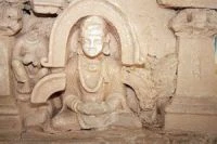 tuong phat tai khu di tich.jpg