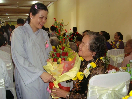 Món quà tặng ba mẹ ảnh 1