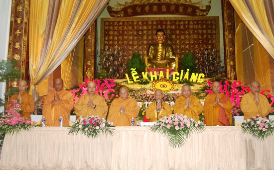 Kiên Giang: Ban Trị sự THPG tổ chức khai giảng khóa IV trung cấp Phật học ảnh 2