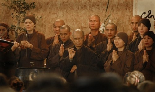 Rời ngôi nhà "lửa" ảnh 2 11ap_20110811063008776.jpg