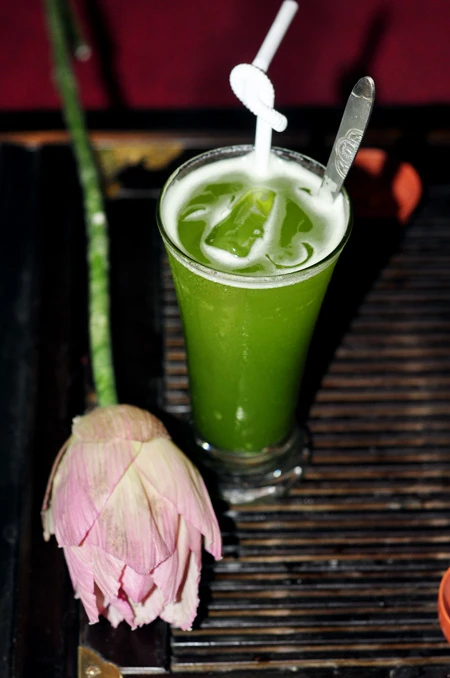 Thưởng thức không gian tĩnh lặng tại Vô Ưu trà quán