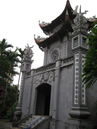 tamquan chua kim son.jpg