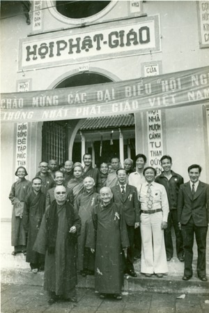 khoanh khac lich su.jpg
