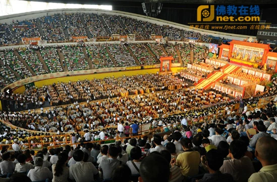 Đài Loan: Đại hội cúng Phật trai tăng Quốc tế 2011 ảnh 8 traidan 10.png