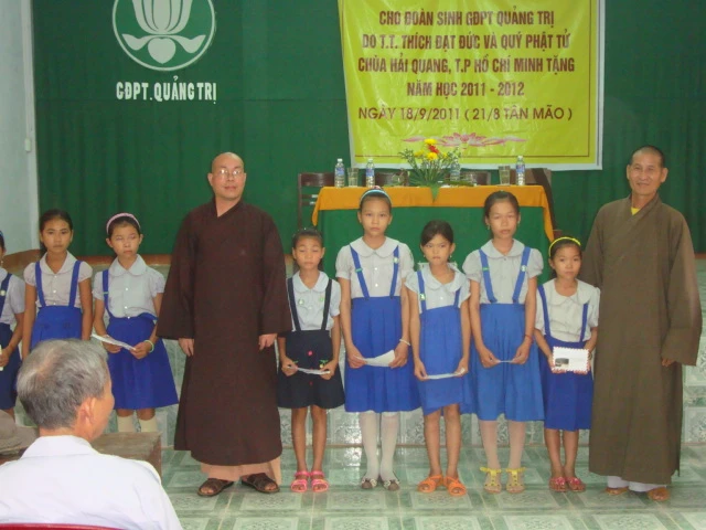 Quảng Trị: Phân ban GĐPT tổ chức lễ phát học bổng cho đoàn sinh