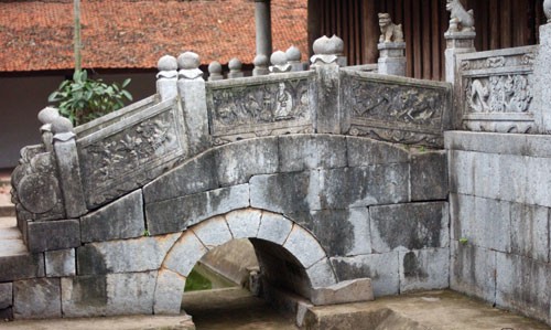 Những búp sen trên đầu cột trong chùa Bút Tháp (Bắc Ninh) - Ảnh: Hoài Linh Những búp sen trên đầu cột trong chùa Bút Tháp (Bắc Ninh) - Ảnh: Hoài Linh