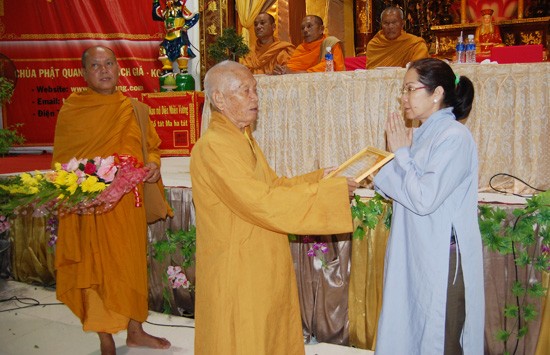 Kiên Giang: Ban Trị sự THPG sơ kết công tác Phật sự quý III năm 2011 ảnh 9