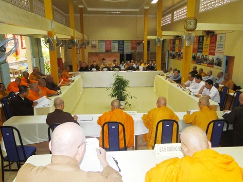 Sóc Trăng: Ban Trị sự  THPG sơ kết Phật sự quý III-2011 ảnh 5