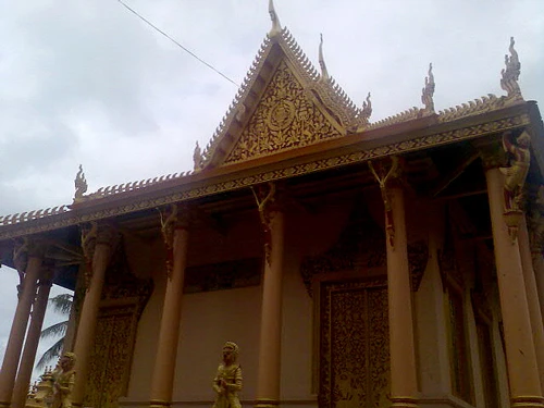 Khám phá bốn ngôi chùa nổi tiếng nhất miền Tây