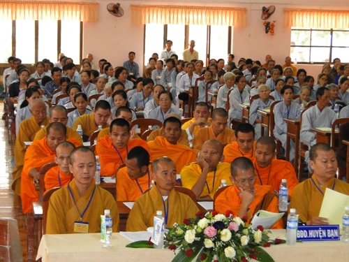 Chư Tôn đức Ban Đại diện PG các huyện.jpg