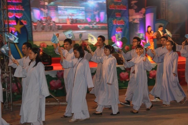 Hà Nội: Thanh thiếu niên Phật tử dự Lễ kỷ niệm Ngày thành lập Hội LHTN TP.Hà Nội ảnh 2 anh Hoi LHTNHN1.JPG