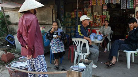 Rực rỡ thành phố "Mặt trăng" ảnh 9