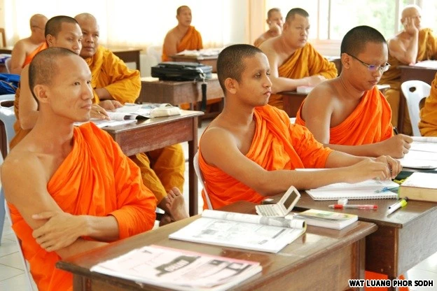 Sư Ajahn Pasanno: “Trở thành tu sĩ có một sức hút kỳ lạ đối với tôi” ảnh 1 a3_921942138.jpg