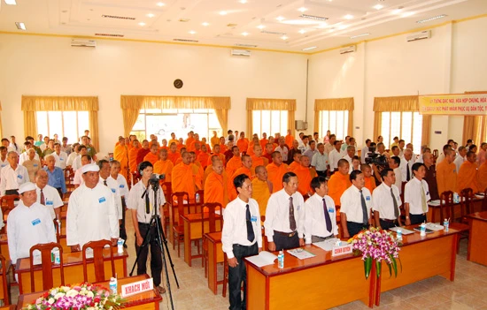 Kiên Giang: Đại hội đại biểu Phật giáo huyện Châu Thành lần thứ VII (2011-2016) ảnh 1