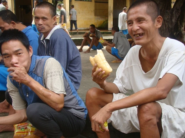 Bên kia “dốc đời” ảnh 6 DSC00251.JPG