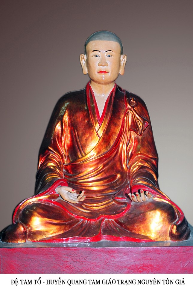 Thiền sư Trạng nguyên lừng danh Việt Nam ảnh 1 Tượng Huyền Quan