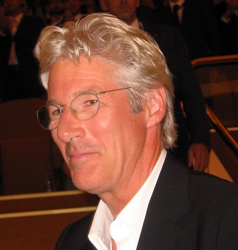 10 nhân vật nổi tiếng thế giới theo đạo Phật ảnh 2 RichardGere.jpg