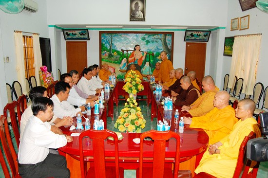 Kiên Giang: Ủy ban MTTQ tỉnh thăm và chúc mừng 30 năm thành lập Giáo hội ảnh 1 Kiên Giang: Ủy ban MTTQ tỉnh thăm và chúc mừng 30 năm thành lập Giáo hội ảnh 1