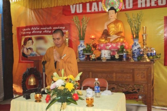 Hà Tĩnh: Đại đức Thích Tâm Mẫn thuyết giảng tại chùa Giai Lam ảnh 1 w00000000tamman 2.jpg