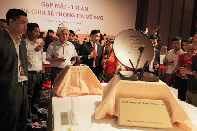 Truyền hình AVG chính thức hoạt động từ 11-11-2011 ảnh 3 Thiết bị được đựng trong vỏ hộp thân thiện môi trường với dòng chữ