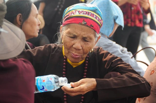 Khoảnh khắc Đại lễ kỷ niệm 30 năm Giáo hội Phật giáo Việt Nam ảnh 9