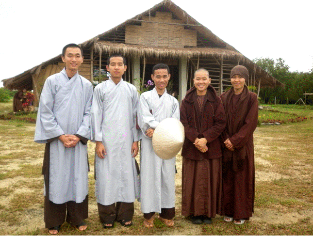 Tôi viết từ Pakchong… ảnh 1 viewer.jpg