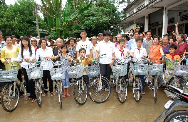 Long An: Khởi công xây 4 cầu bê tông tại Vĩnh Hưng ảnh 3 w1tu thien Dong Tam tang hs.jpg
