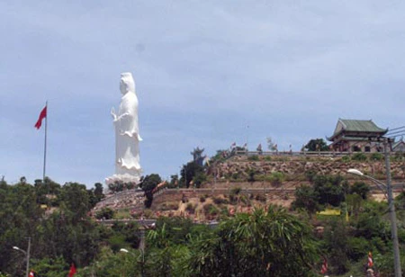 Độc đáo 3 ‘Linh Ứng tự’ ở Đà Nẵng ảnh 3