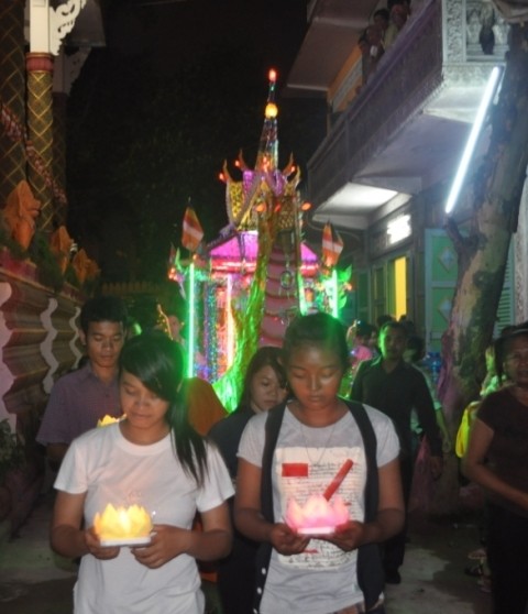 hinh le hoi (11).JPG