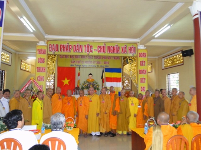 Tân Ban Đại diện ra mắt.jpg