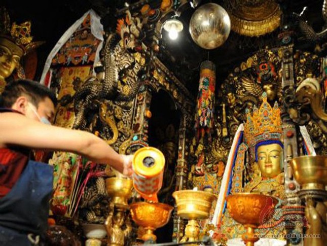 tibetanbutterlampfestival2.jpg