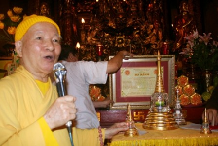 Những khuôn hình đẹp nhớ về HT Thích Thanh Tứ ảnh 4 Những khuôn hình đẹp nhớ về HT Thích Thanh Tứ ảnh 4