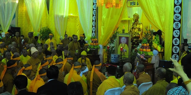 Lễ truy điệu của Trung ương GHPGVN DSC_0120.jpg