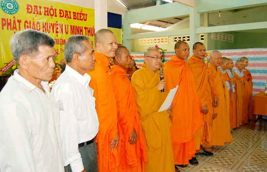 Kiên Giang: Đại hội đại biểu Phật giáo huyện U Minh Thượng lần II (NK 2011-2016) ảnh 10