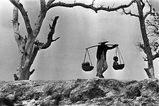 Có bà mẹ nào hổng thương con? ảnh 1 1299893289_1367728351_ce5e739fff_o.jpg