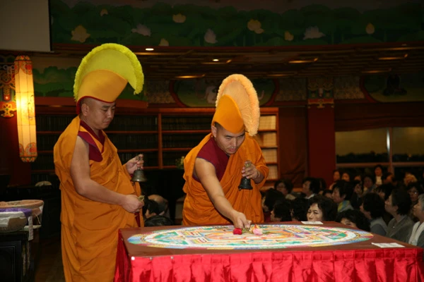 Le Hoan nguyen Man Da la tren cat 7.jpg