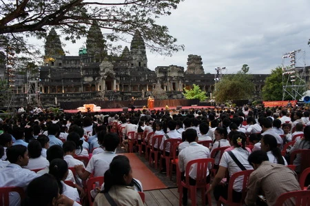 quang canh le hoi_resize.JPG