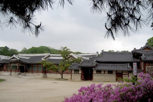 Cố cung Gyeongbok - tinh hoa kiến trúc đế chế Triều Tiên xưa ảnh 11 Cố cung Gyeongbok - tinh hoa kiến trúc đế chế Triều Tiên xưa ảnh 11
