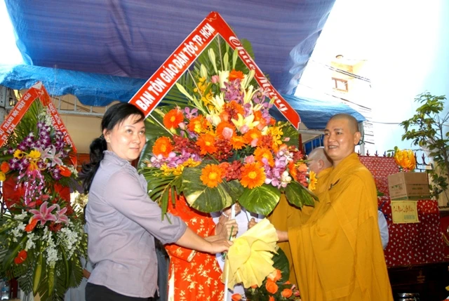 Lễ trao quyết định bổ nhiệm trụ trì chùa Kim Giác ảnh 7 DSC_0025.JPG