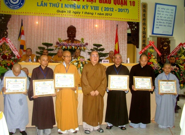 TP.HCM: TT.Thích Như Thọ tái đắc cử Chánh đại diện PG Q.10 NK VIII ảnh 3 wDSC09857.JPG