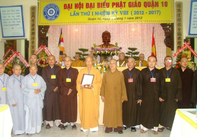 TP.HCM: TT.Thích Như Thọ tái đắc cử Chánh đại diện PG Q.10 NK VIII ảnh 5 wDSC09869.JPG