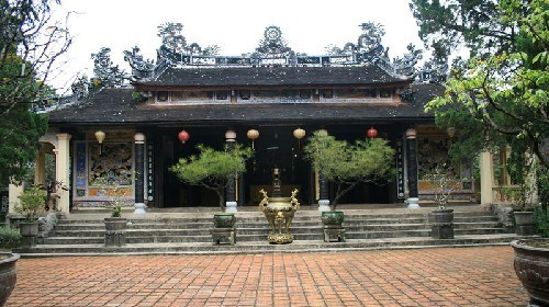 Chữ Hiếu trong cõi Thiền ảnh 1 cvn-hue-tuhieu-01.jpg