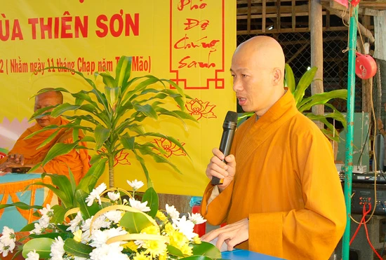 Kiên Giang: Bổ nhiệm trụ trì chùa Thiên Sơn ảnh 5 Kiên Giang: Bổ nhiệm trụ trì chùa Thiên Sơn ảnh 5